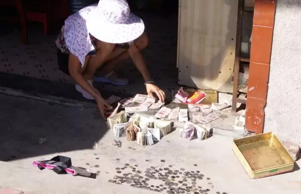 “天鴿”登陸了又怎樣，智彤印刷正常發(fā)放福利！