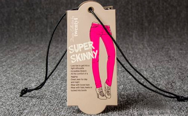 我們買衣服時(shí)候服裝商標(biāo)吊牌對消費(fèi)者有什么好處？